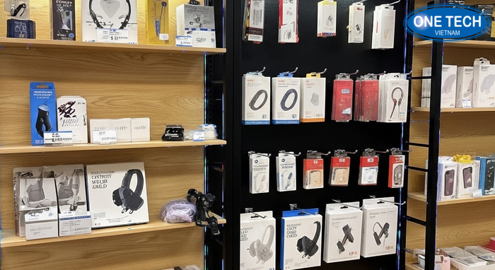 Kệ trưng bày phụ kiện điện thoại OneTech Các mẫu kệ trưng bày phụ kiện điện thoại OneTech cung cấp