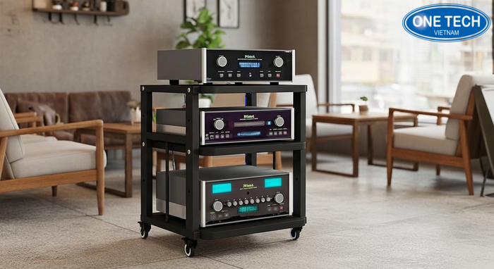 Kệ để loa có bánh xe phù hợp không gian quan cafe